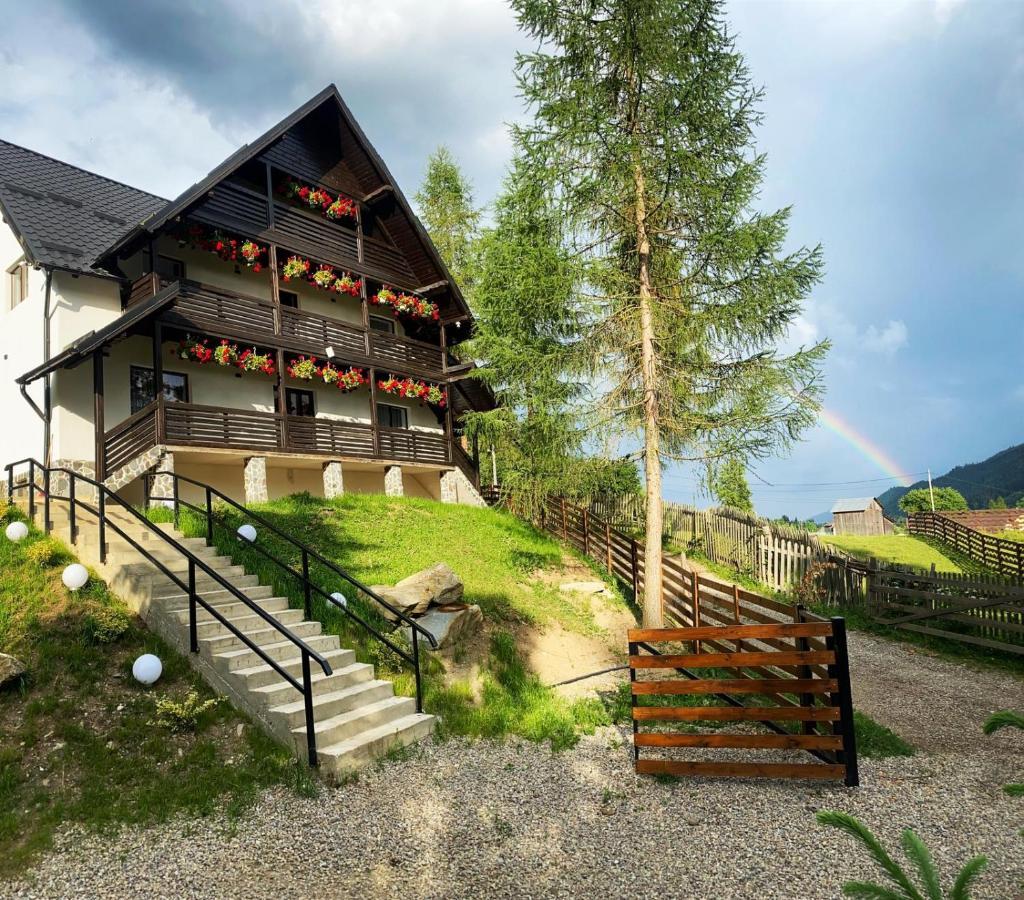 Roua Bucovinei Villa Sadova  Dış mekan fotoğraf